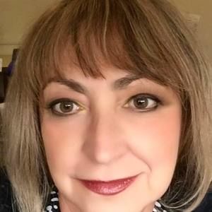 Meet your Posher, Pamela